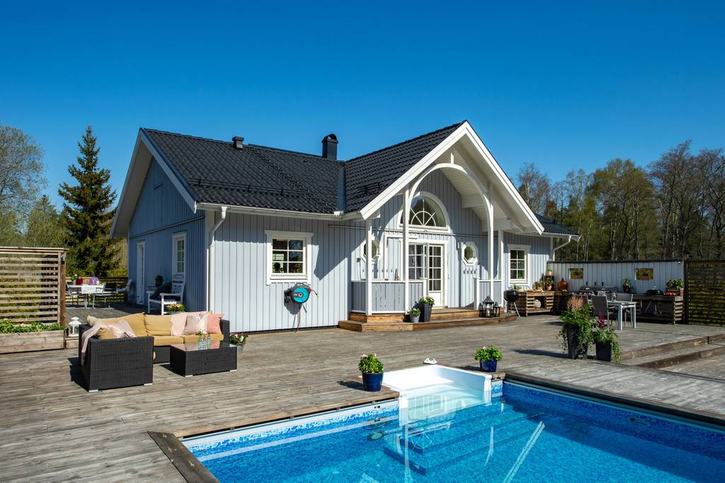 schaktning infor poolbygge anlagga platta gustavslund vallentuna stockholm 1